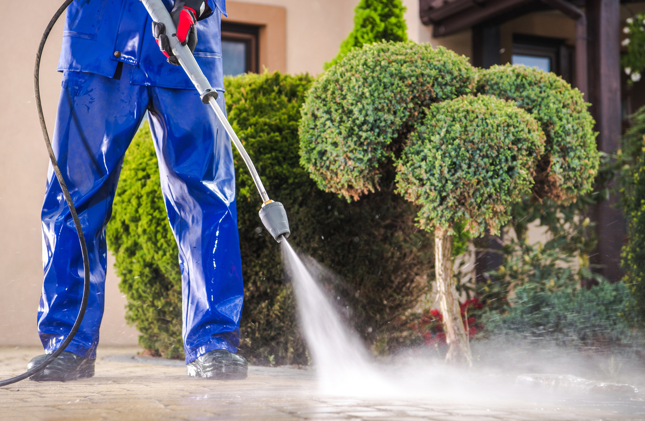 Power washing service